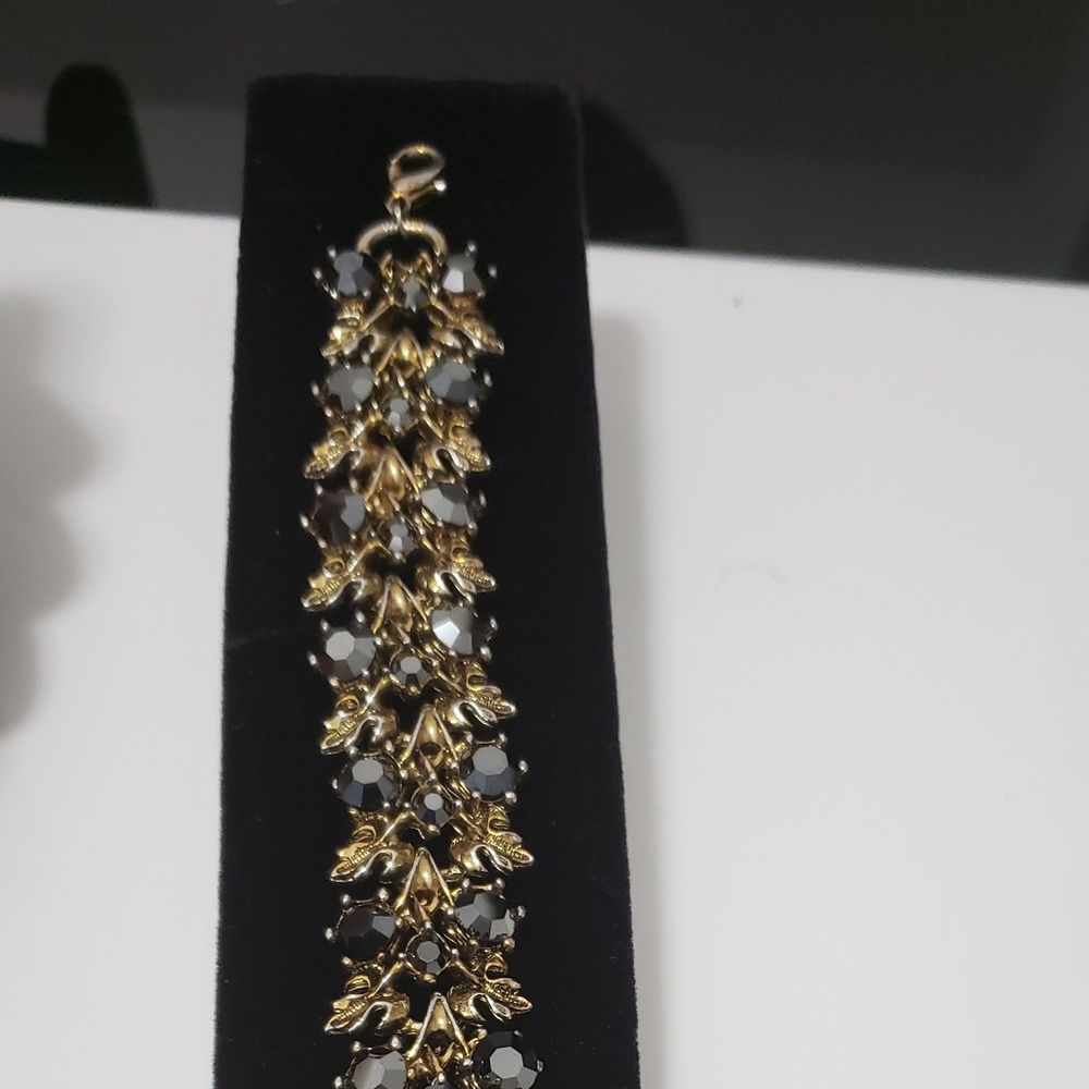 Necklace/Bracelet Set - Picture 7 of 7
